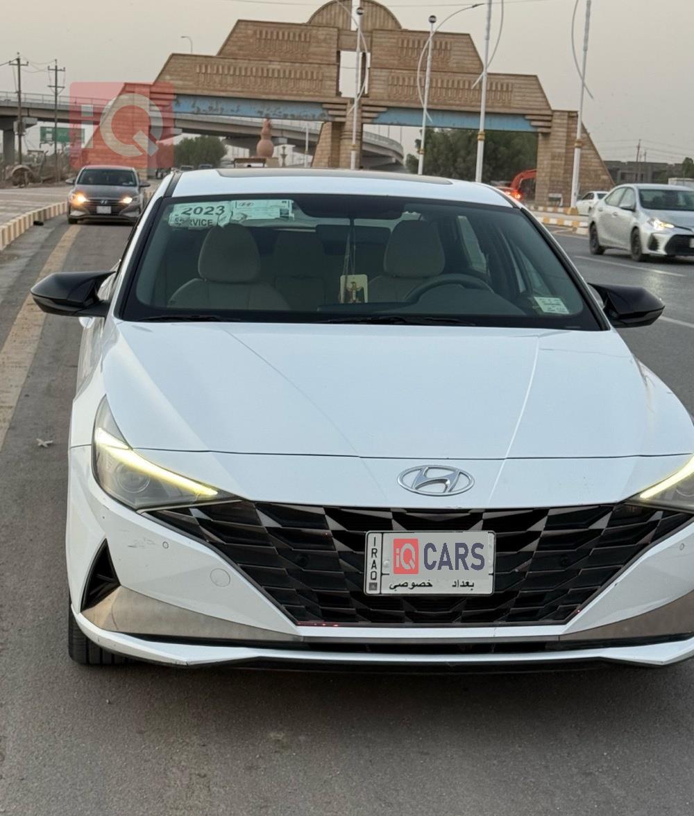 هیوندای ئەلەنترا